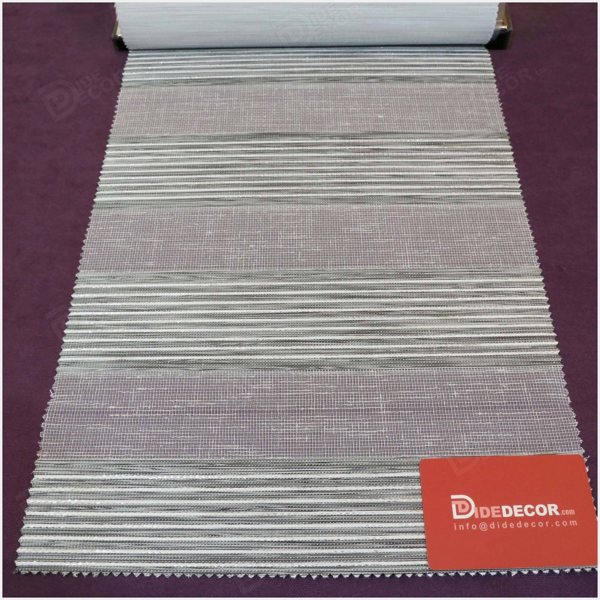 پرده زبرا طوسی با لمه نقره ای B-2026-04