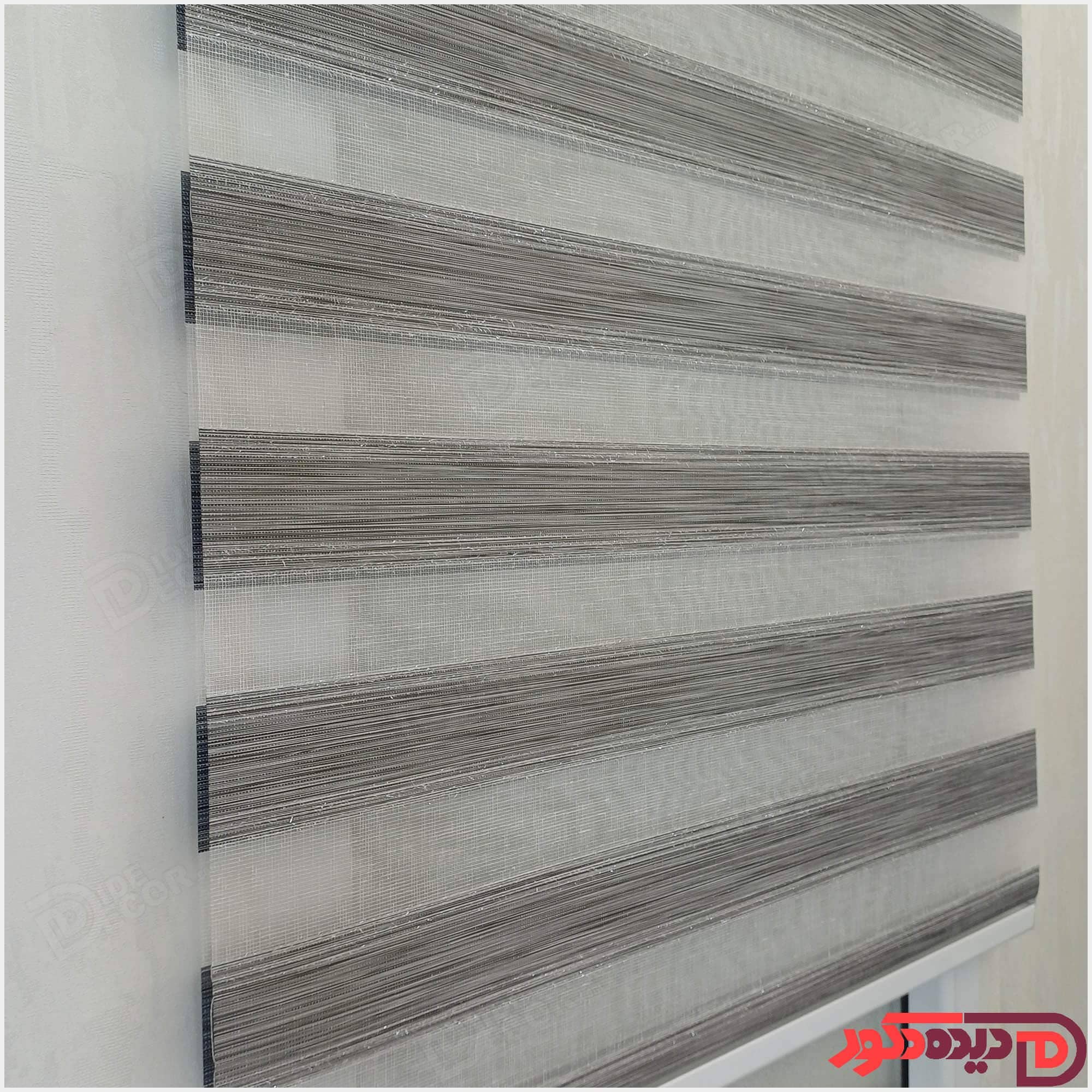 پرده زبرا ساده طوسی تیره لمه نقره ای کد B-2025-03