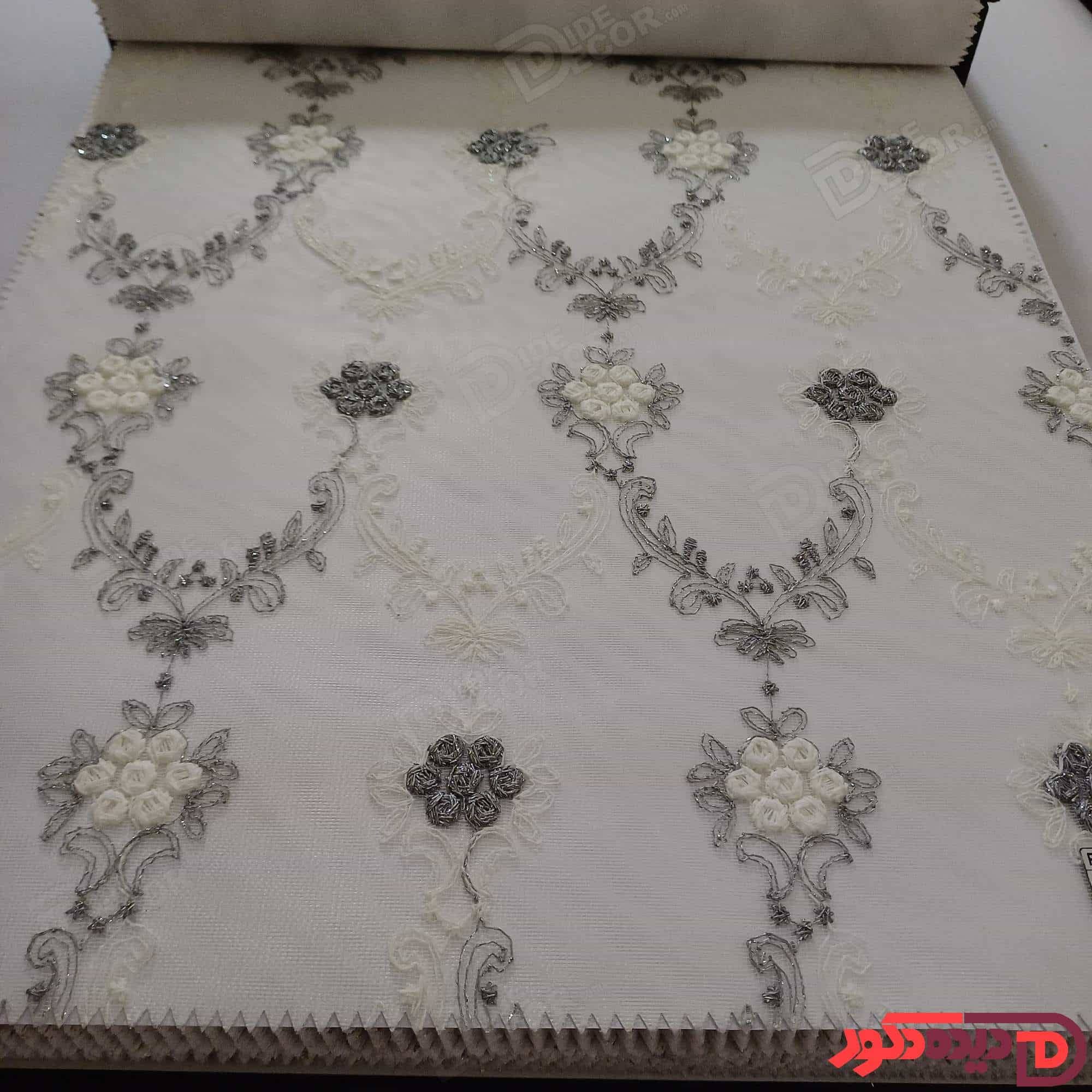 پرده شب و روز گل‌دوزی برجسته طوسی سفید کد GL5B