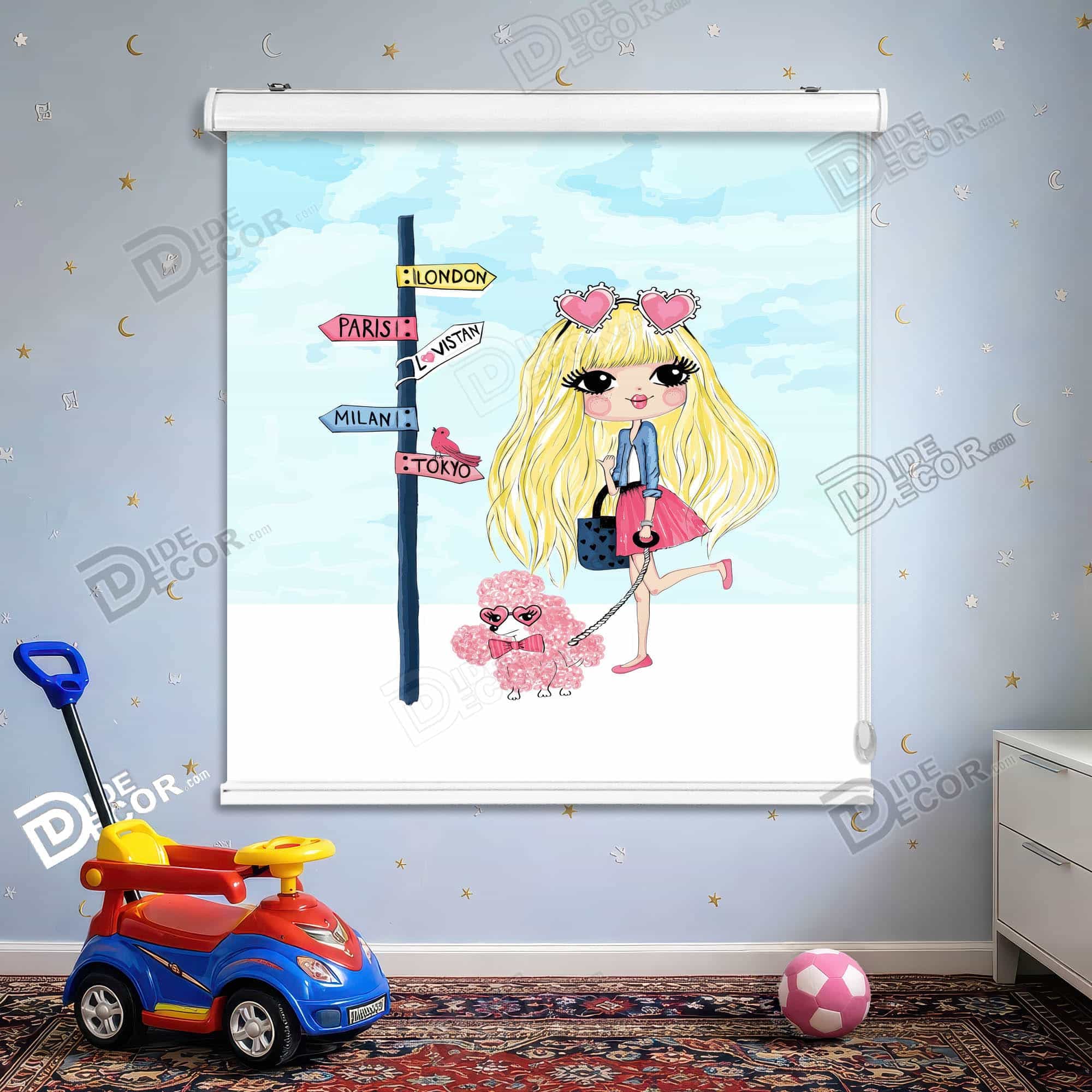 پرده شید طرح کودک کد sk-094 - دختر کارتونی عینک قلبی سگ پودل با رنگ صورتی آبی.