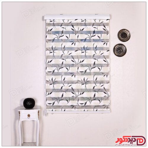 پرده زبرا گل دار چاپی کد H-148 با طرح برگ و شاخه های مشکی و گلهای طوسی روشن