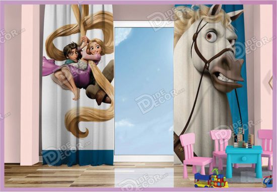 پرده پانچ کودک کد K-26 به رنگ سفید و آبی و با طرح اسب عصبانی و دختر مو بلند در انیمیشن کارتونی گیسو کمند است