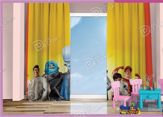 پرده پانچ کودک کد K-69 به رنگ زرد و با تصویری از انیمیشن کارتونی سوپر قهرمان بوده این مدل مناسب اتاق خواب دختر بچه و کودک پسر