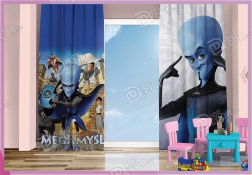 پرده پانچ کودک کد K-76 با تصویری از آدم آبی رنگ با کله ی بزرگ در انیمیشن کارتونی نابغه ( مگا مایند Megamind ) می باشد