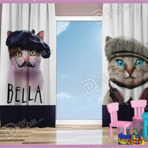 پرده پانچ کودک کد K-90 با تصویر دو گربه هنرمند نقاش و موزیسین با چشمان آبی و قهوه ای که سبیل داشته و کلاه بر سر دارند می باشد