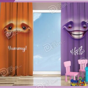 پرده پانچ کودک کد K-91 دارای دو پانل به رنگ های بنفش و نارنجی و طرح صورت خندان