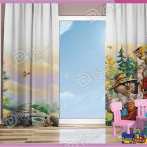 پرده پانچ کودک کد K-93 با تصویری از کارتون روباه و گربه در جنگل بوده و مناسب اتاق خواب دختر و پسر بچه ها است