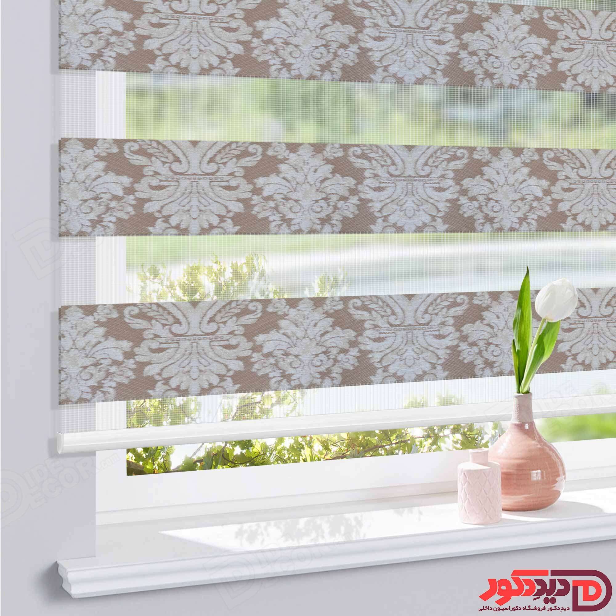 پرده زبرا طرح داماسک رنگ شیری و کرم و زمینه قهوه ای روشن 03-980126 B