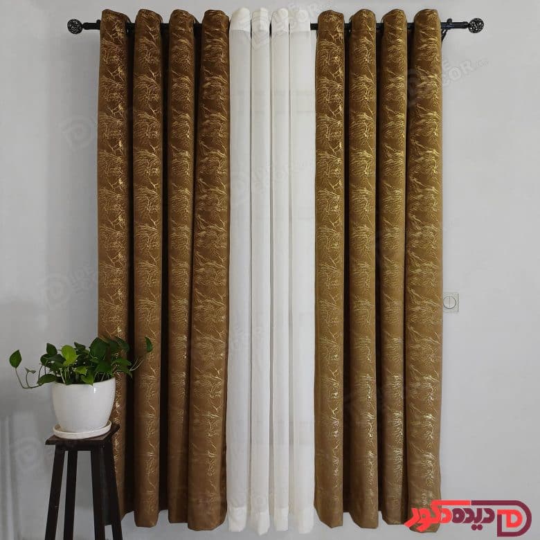 پرده پانچ مخمل طلاکوب قهوه ای با خطوط طلایی کد BR350